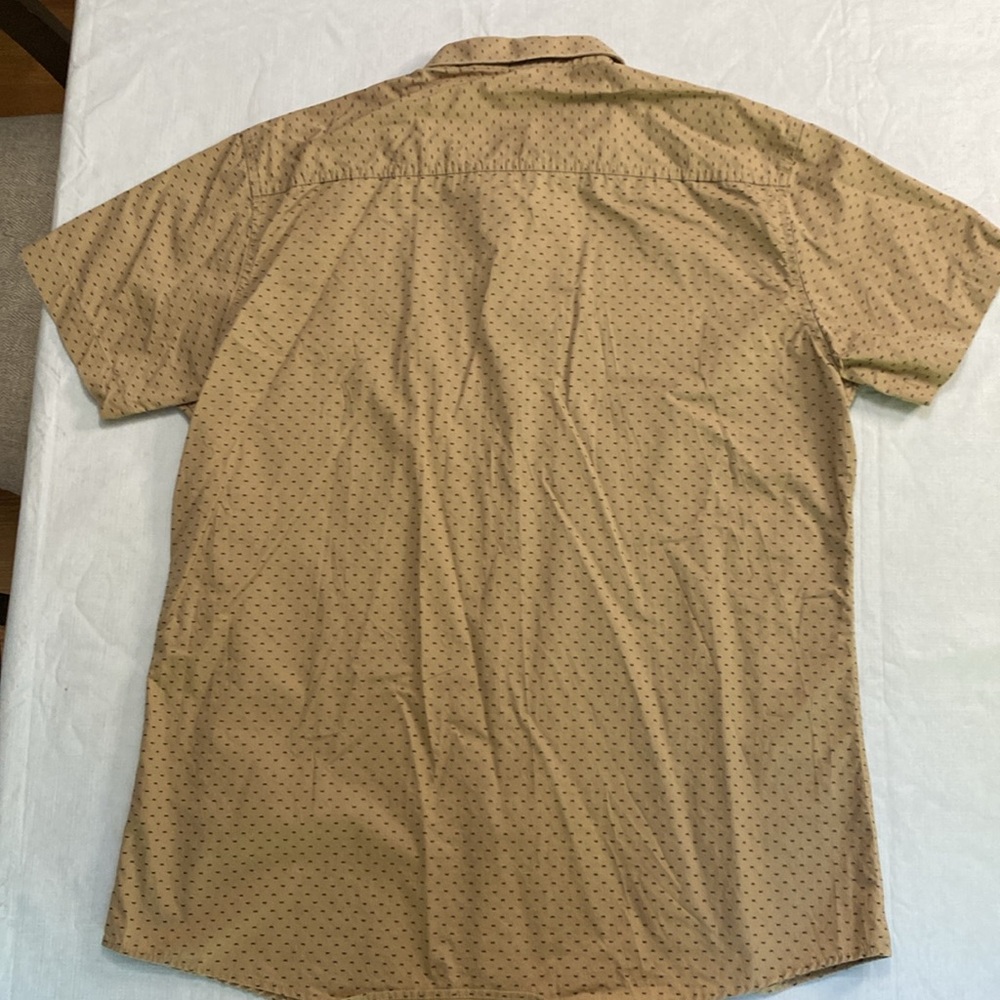Muse Fath Tan Patterned Button Down - Picture 3 of 3